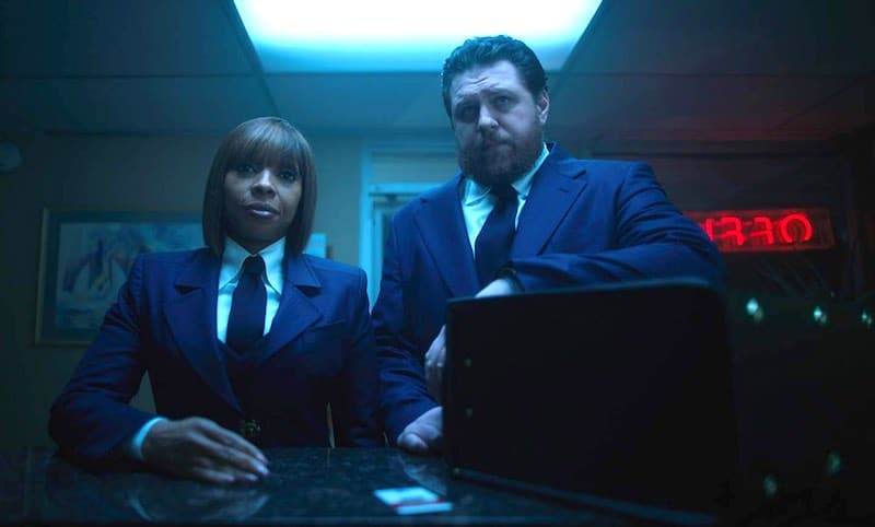 Cameron Britton and Mary J. Blige in The Umbrella Academy