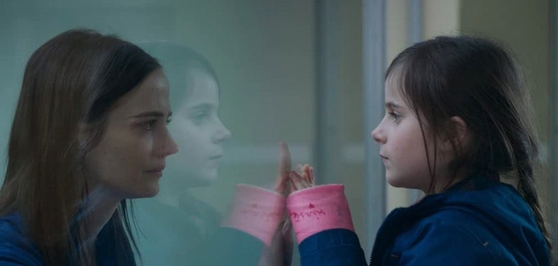 Eva Green and Zélie Boulant in Proxima