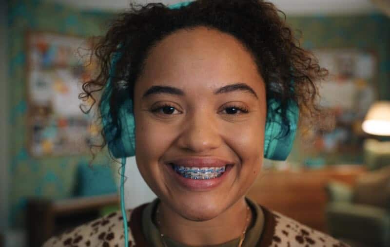 Kiersey Clemons in Susie Searches