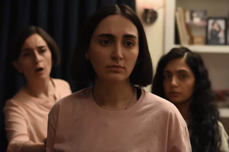 Setareh Maleki, Mahsa Rostami, and Soheila Golestani in The Seed of the Sacred Fig © https://www.festival-cannes.com/en/f/the-seed-of-the-sacred-fig/